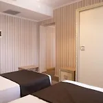 Amh 4* דורס