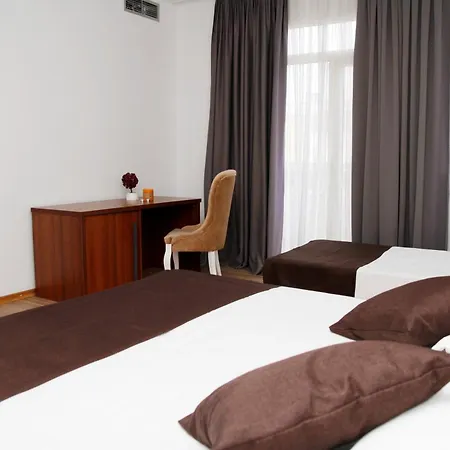 Amh 4* Durres