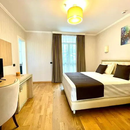 Amh Hotel
