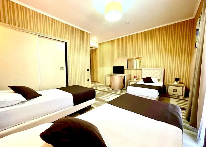 Hotel Amh 4*